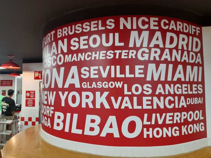 Five guys exterior and interior design