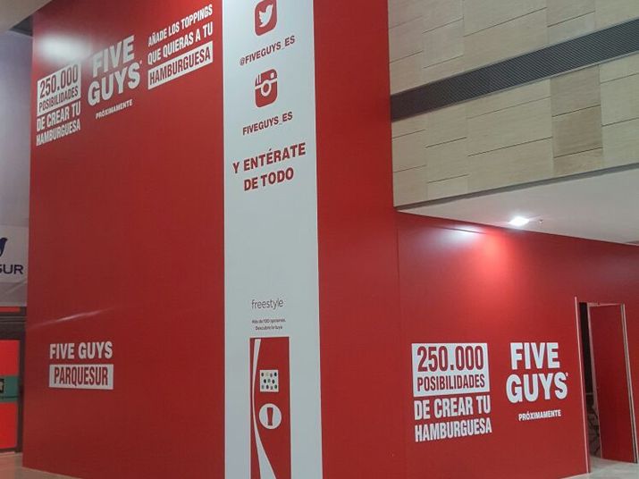 Five guys exterior and interior design