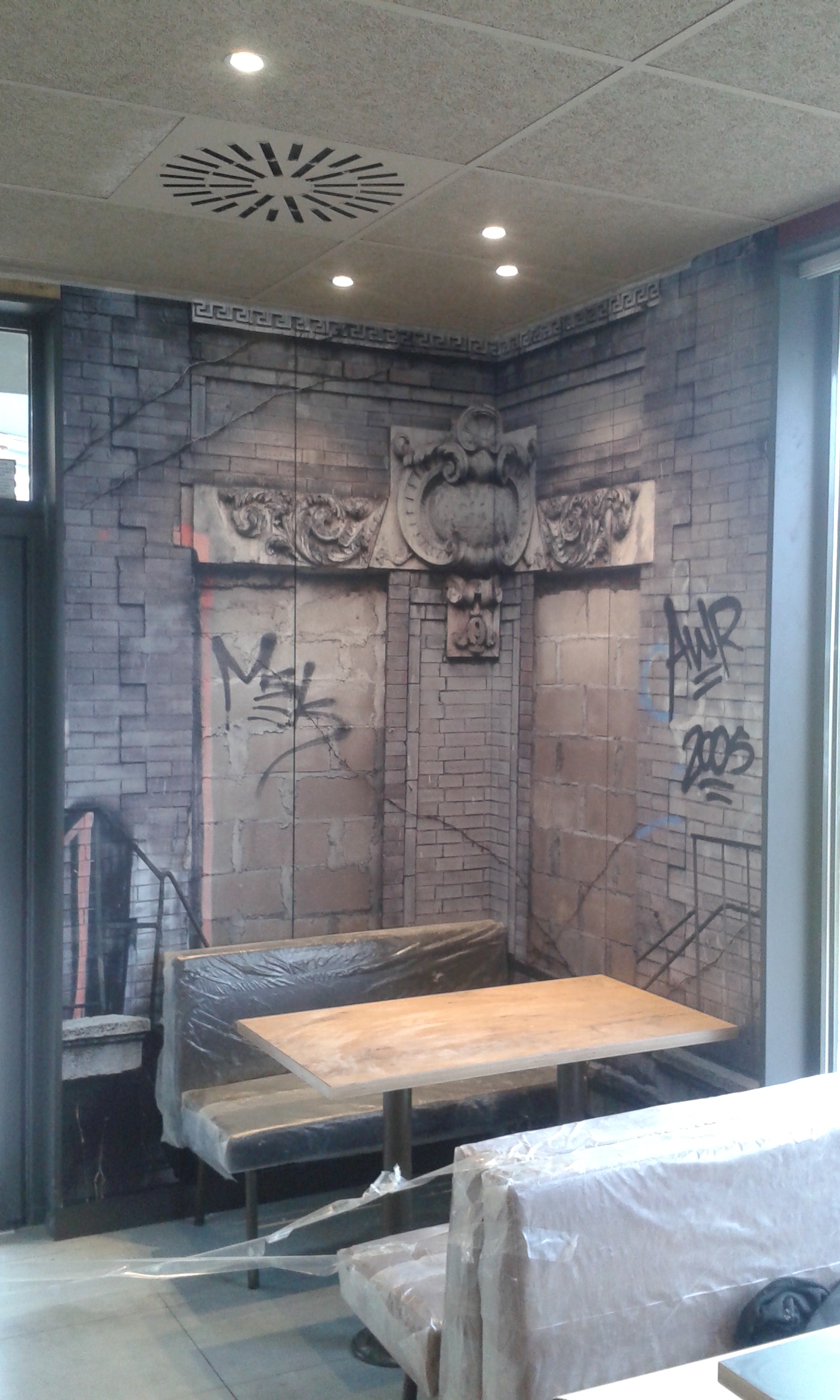 McDonald's vinilado interior restaurante